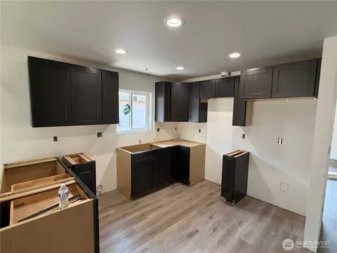 6474 Watson Loop, Maple Falls, WA 98266 photo 3