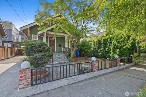 6412 17th Ave NW, Seattle, WA 98107