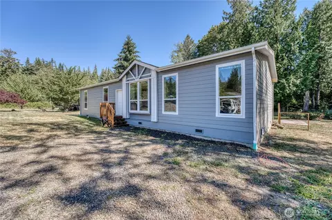 12661 NE Paul Dr, Kingston, WA 98346