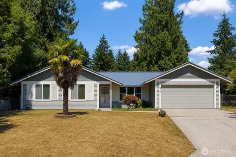 278 NE Mulberry Ln, Bremerton, WA 98311