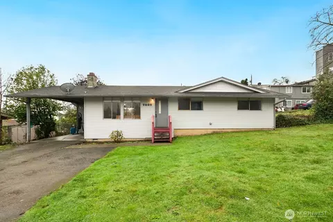 7537 44th Ave S, Seattle, WA 98118