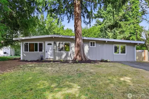 30449 2nd Ave S, Federal Way, WA 98003
