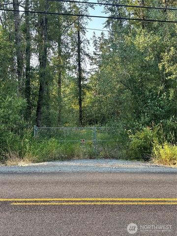 8307 E 144th St, Puyallup, WA 98375