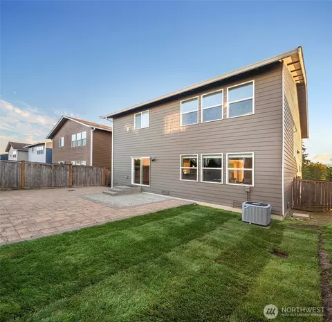 Exterior - 22319 35th Dr SE, Bothell, WA 98021 photo 5 of 6
