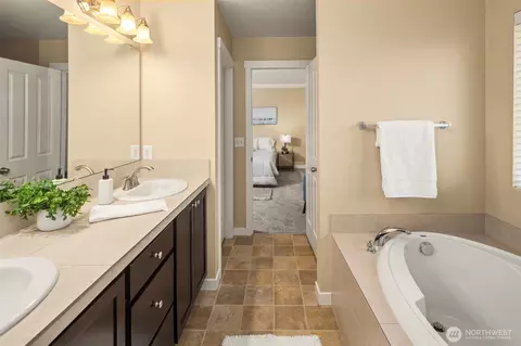 Bath - 22319 35th Dr SE, Bothell, WA 98021 photo 2 of 5