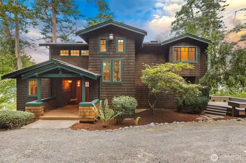 296 Seven Sisters Rd, Port Ludlow, WA 98365