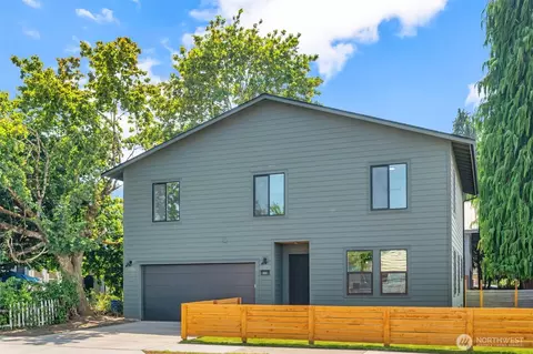 Exterior - 302 E Pine St, Centralia, WA 98531 photo 6 of 6