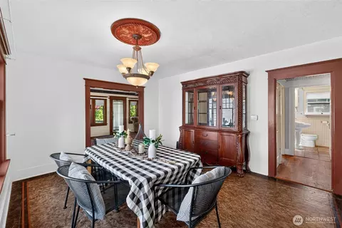 Dining - 1372 Marion St, Enumclaw, WA 98022 photo 1 of 1