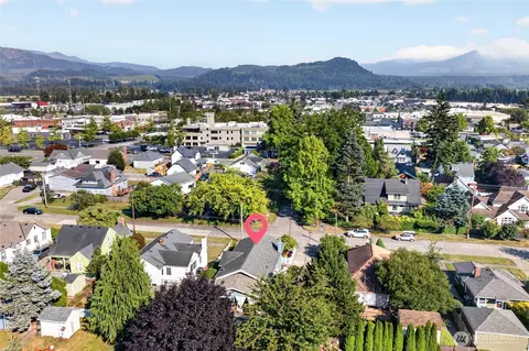 View/Area - 1372 Marion St, Enumclaw, WA 98022 photo 1 of 2