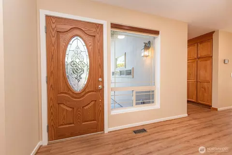 Entry Way - 126 Hilltop Dr #D, Sequim, WA 98382 photo 1 of 4