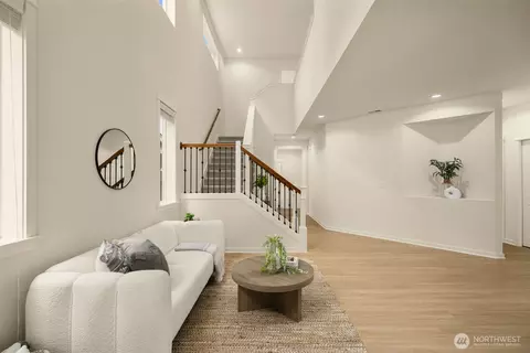Living - 21521 37th Ave SE, Bothell, WA 98021 photo 4 of 6