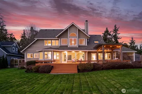 12388 NE Marine View Dr, Kingston, WA 98346