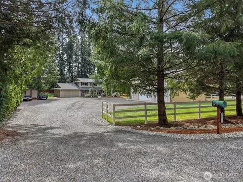 20829 SE 281st St, Kent, WA 98042