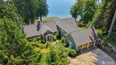 8500 Salty Dr NW, Olympia, WA 98502