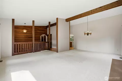 Living - 8530 Frederick Pl, Edmonds, WA 98026 photo 3 of 8