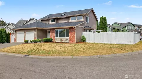 20707 122nd Pl SE, Kent, WA 98031