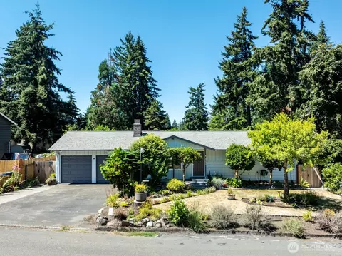 30633 4th Ave S, Federal Way, WA 98003