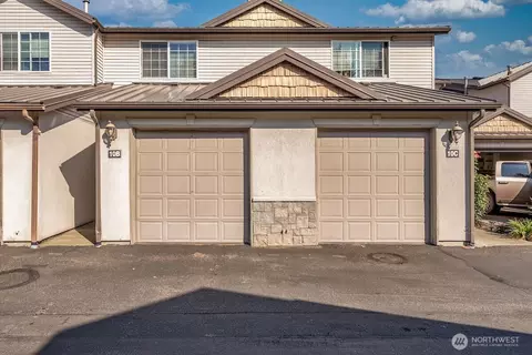 418 SE 17th St #10B, Auburn, WA 98002