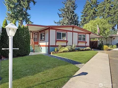 2500 S 370th St #12, Federal Way, WA 98003