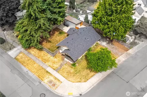 View/Area - 3615 26th St, Everett, WA 98201 photo 1 of 3