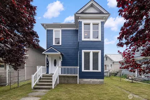 1214 S 8th St #1 & 2, Tacoma, WA 98405