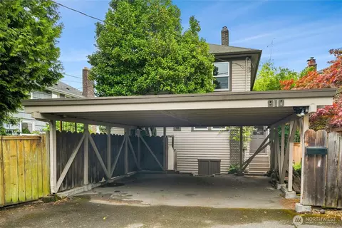 Other - 910 11th Ave E, Seattle, WA 98102 photo 1 of 9