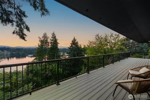 2511 Baymont Pl, Bremerton, WA 98312