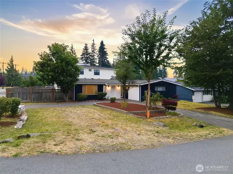 Exterior - 101 161st St SE, Bothell, WA 98012 photo 5 of 7