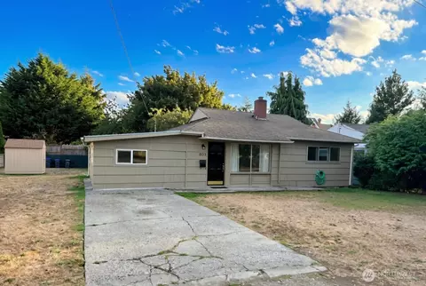803 T St, Port Townsend, WA 98368