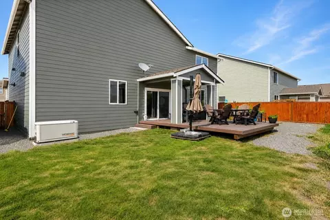 Exterior - 516 Petersen Dr E, Enumclaw, WA 98022 photo 5 of 5