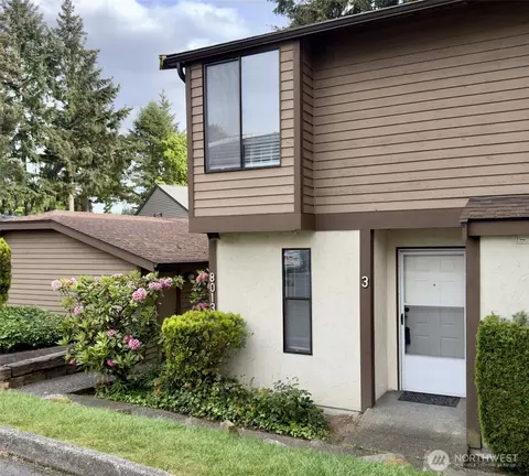 8013 NE 177th Ct #403, Kenmore, WA 98028