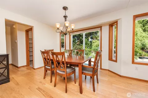 Dining - 81 Eastgate Pl, Sequim, WA 98382 photo 1 of 1