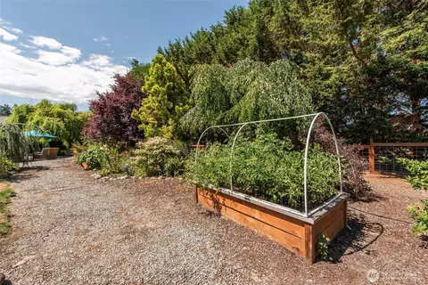 Exterior - 81 Eastgate Pl, Sequim, WA 98382 photo 14 of 18