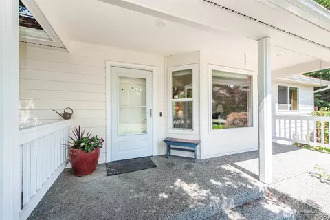 Exterior - 81 Eastgate Pl, Sequim, WA 98382 photo 4 of 18