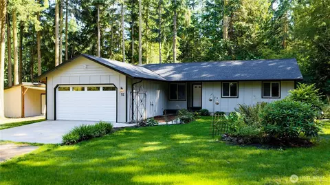 52 Penny Ln, Port Townsend, WA 98368