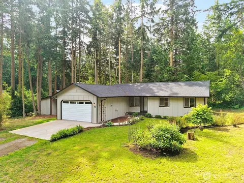 52 Penny Ln, Port Townsend, WA 98368