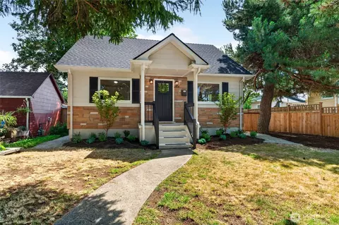 2910 N 9th St, Tacoma, WA 98406