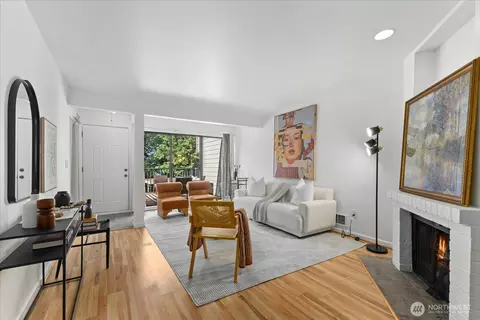 8845 166th Ave NE #B104, Redmond, WA 98052