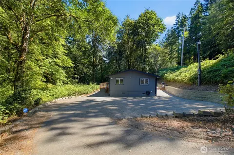 22002 196th Ave SE, Renton, WA 98058