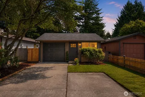 10011 52nd Dr NE, Marysville, WA 98270