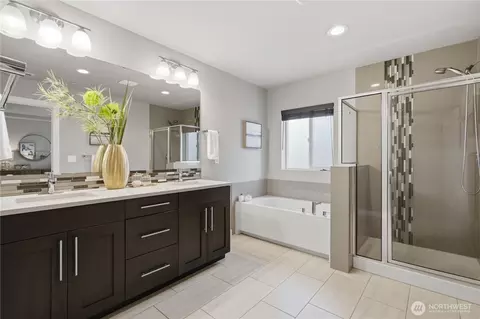Bath - 22630 41st Dr SE, Bothell, WA 98021 photo 2 of 4