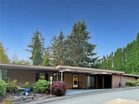 2500 S 370th St #163, Federal Way, WA 98003