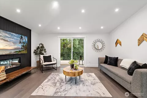 Living - 10811 NE 154th Ct, Bothell, WA 98011 photo 1 of 3