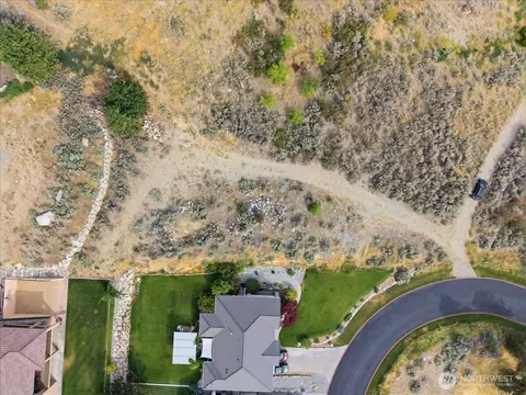 15316 Lakeview St, Entiat, WA 98822