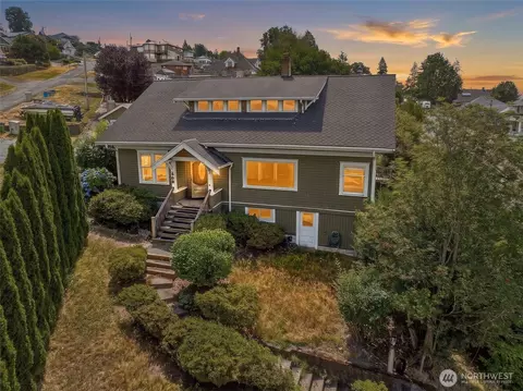 400 Cedar Ave S, Renton, WA 98057