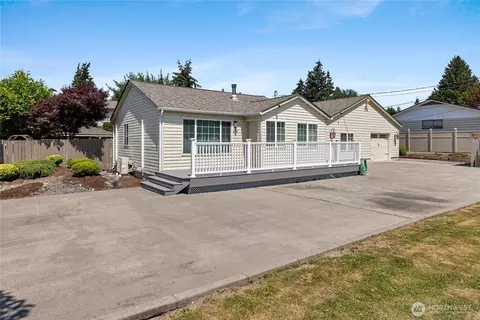 4507 72nd St E, Tacoma, WA 98443