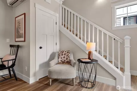 Entry Way - 445 E Compass St, Pacific Beach, WA 98571 photo 1 of 4