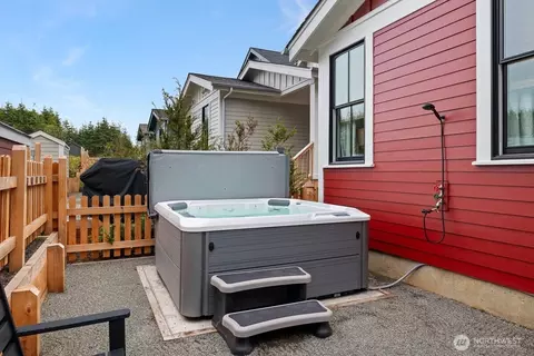 Other - 445 E Compass St, Pacific Beach, WA 98571 photo 4 of 5