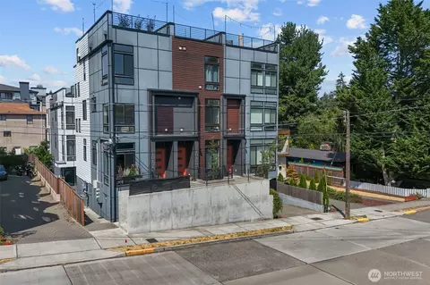 1010 NE A Ne 92nd St, Seattle, WA 98115