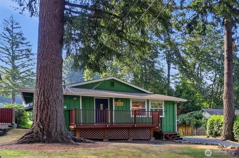 374 Echo Ln, Sedro Woolley, WA 98284